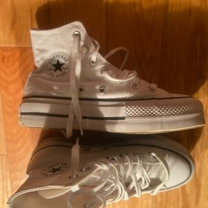 Converse Chuck Taylor All Star Lift Platform